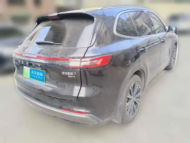 Geely Galaxy Starship 7 EM-i — Фото автомобиля 2