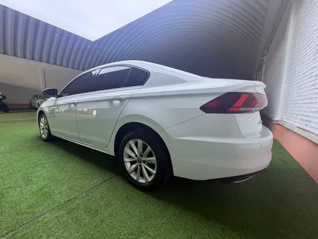 Volkswagen Bora — Фото автомобиля 9