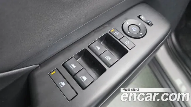 Hyundai Kona Kona (SX2) Бензин 1.6 турбо 2WD — Фото автомобиля 12