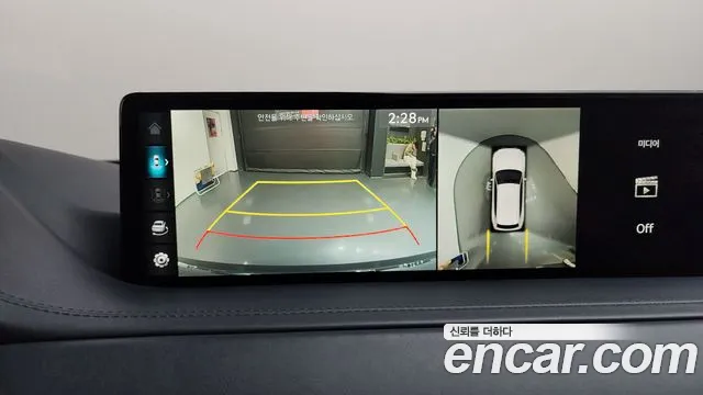 Genesis GV80 2.5T Бензин AWD — Фото автомобиля 16