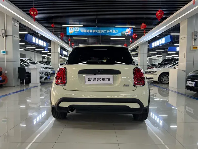 MINI Hatch — Фото автомобиля 7