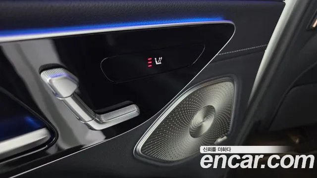 Mercedes-Benz EQS — Фото автомобиля 28