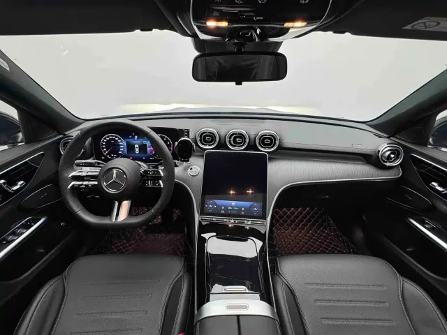 Mercedes-Benz C-Class — Фото автомобиля 5