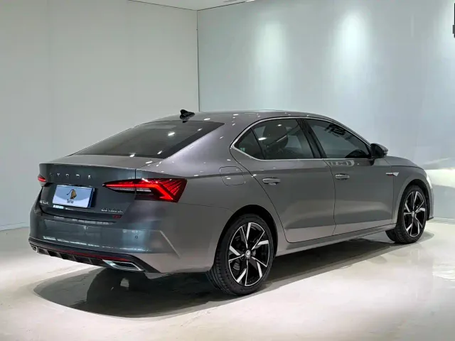 Skoda Octavia — Фото автомобиля 6