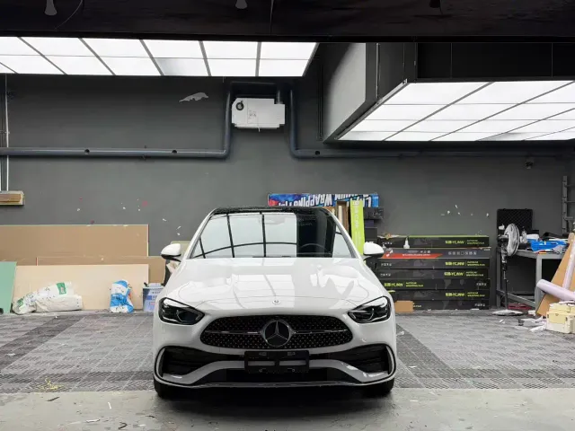 Mercedes-Benz C-Class — Фото автомобиля 2
