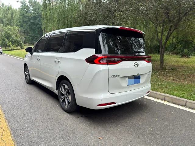 GAC Trumpchi M6 — Фото автомобиля 4