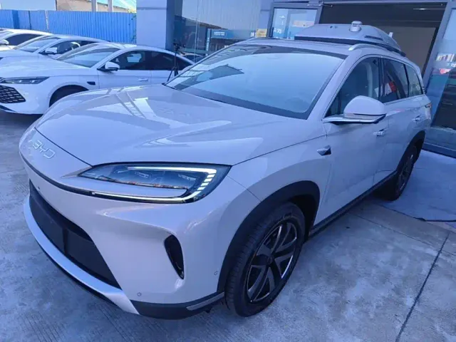 Фотография автомобиля — BYD Hai Shi 07 DM-i