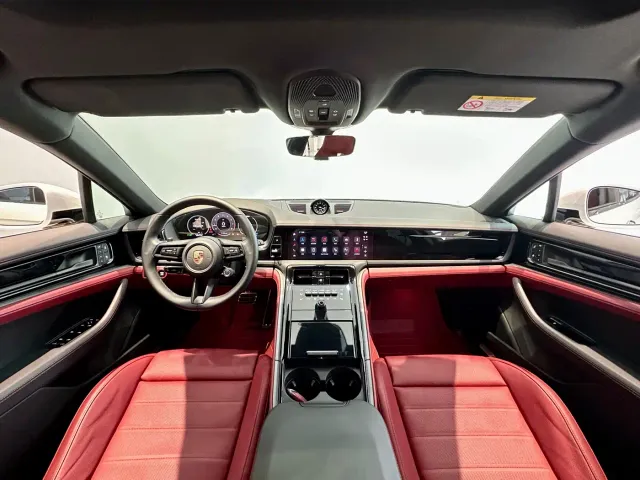 Porsche Panamera — Фото автомобиля 17
