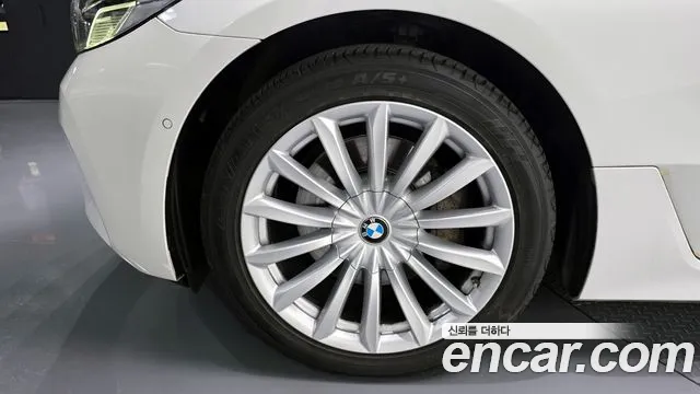 BMW Gran Turismo — Фото автомобиля 5
