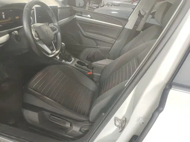 Volkswagen Lavida — Фото автомобиля 14
