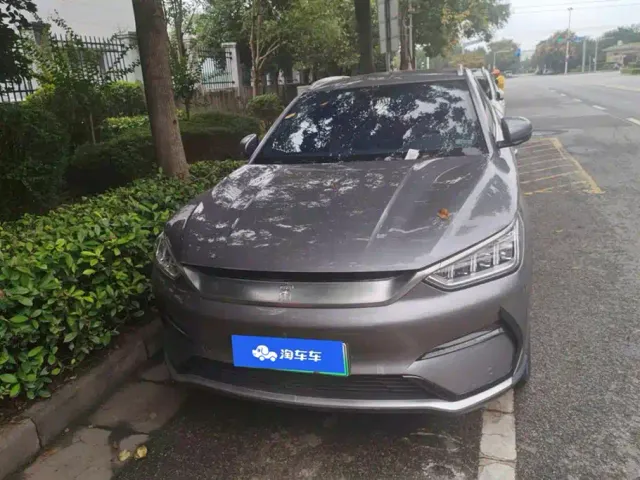 BYD Song PLUS — Фото автомобиля 2