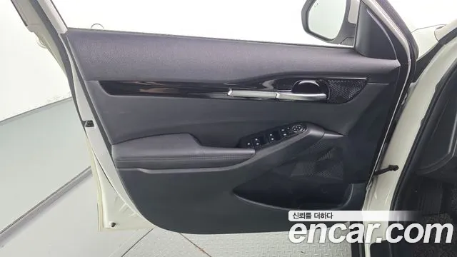 Kia Seltos Seltos Бензин 1.6 турбо 2WD — Фото автомобиля 24