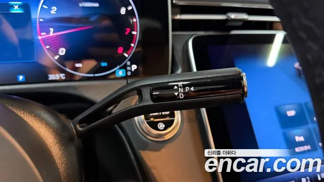 Mercedes-Benz E-Class — Фото автомобиля 14