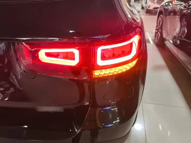 Mercedes-Benz GLB-Class — Фото автомобиля 23