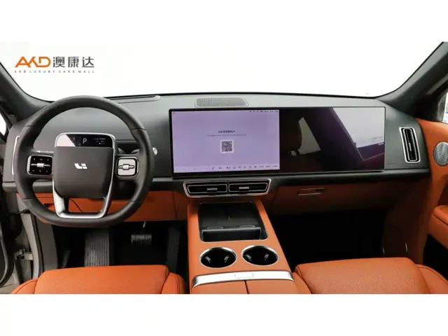 Li Auto L8 — Фото автомобиля 5