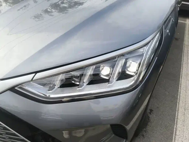 BYD Song PLUS PHEV 2021 DM-i 100KM AWD Flagship PLUS — Фото автомобиля 23