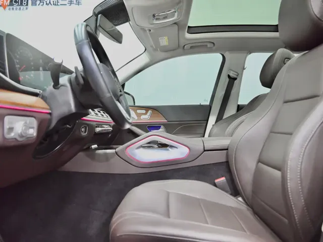 Mercedes-Benz GLE-Class — Фото автомобиля 6