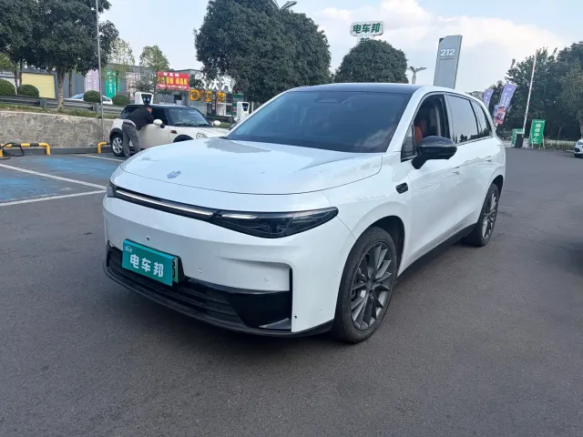 Фотография автомобиля — Leapmotor C10