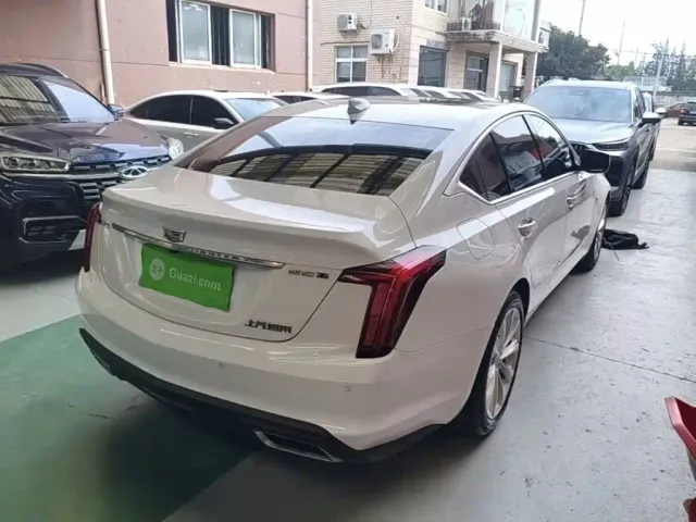 Cadillac CT5 — Фото автомобиля 6
