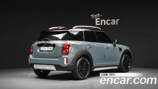 MINI Countryman — Фото автомобиля 2