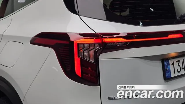 Kia Seltos Новый Seltos Бензин 2.0 2WD — Фото автомобиля 23