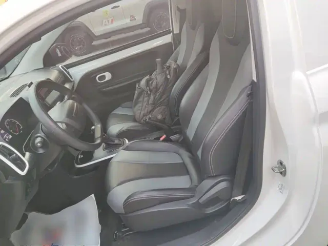 Roewe Clever — Фото автомобиля 14