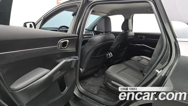 Kia Sorento — Фото автомобиля 16