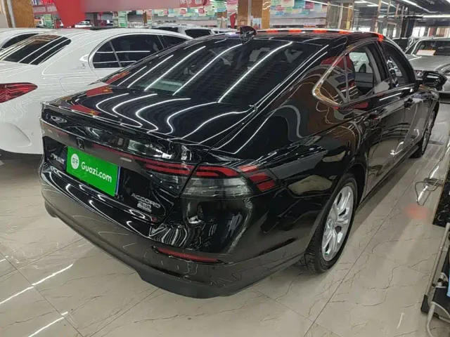 Honda Accord — Фото автомобиля 6