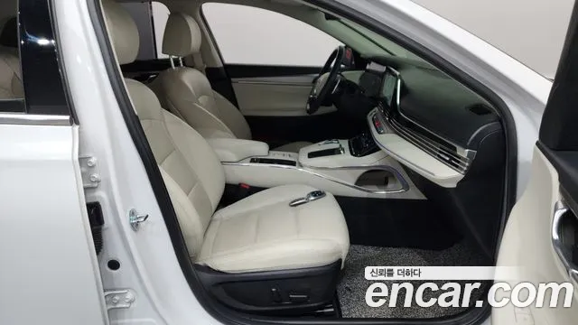 Hyundai Grandeur Новый Grandeur IG — Фото автомобиля 19