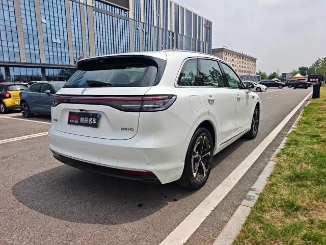 Shangjie SUV — Фото автомобиля 7