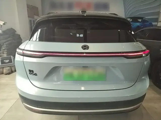 Nio ES6 — Фото автомобиля 5
