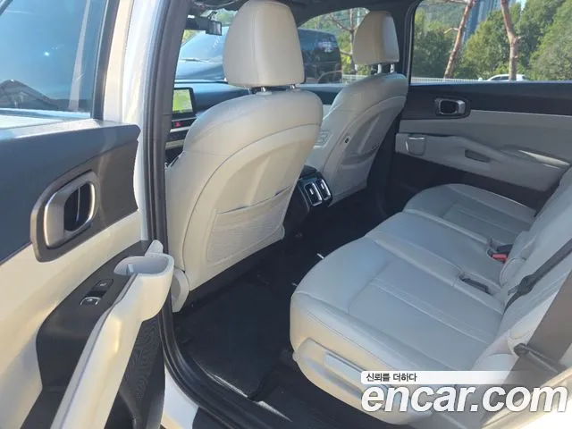Kia Sorento — Фото автомобиля 9