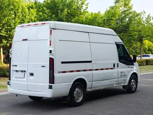 JMC Fushun — Фото автомобиля 5