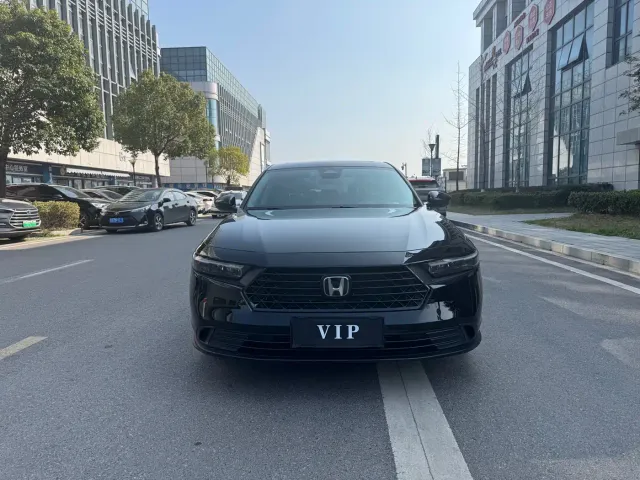 Honda Accord — Фото автомобиля 2