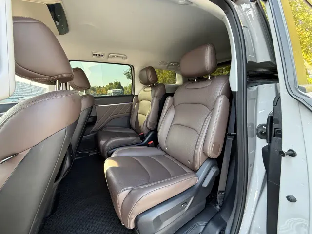 Wuling Starlight 730 — Фото автомобиля 8