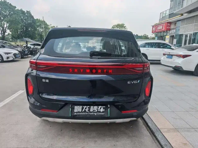 Skyworth Auto Skyworth EV6 — Фото автомобиля 9