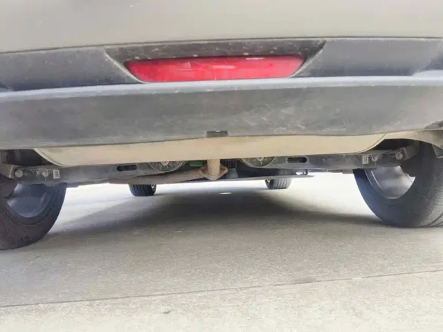 Geely Galaxy Starship 7 EM-i — Фото автомобиля 11