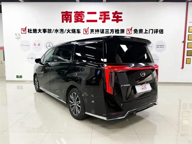 GAC Trumpchi M8 — Фото автомобиля 8