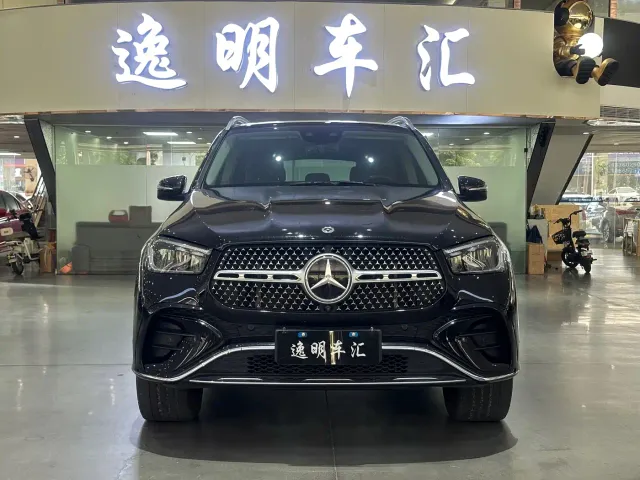 Mercedes-Benz GLE-Class — Фото автомобиля 2