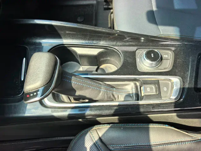 Buick Velite 6 — Фото автомобиля 16