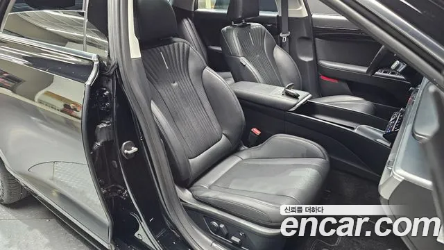 Hyundai Grandeur — Фото автомобиля 10