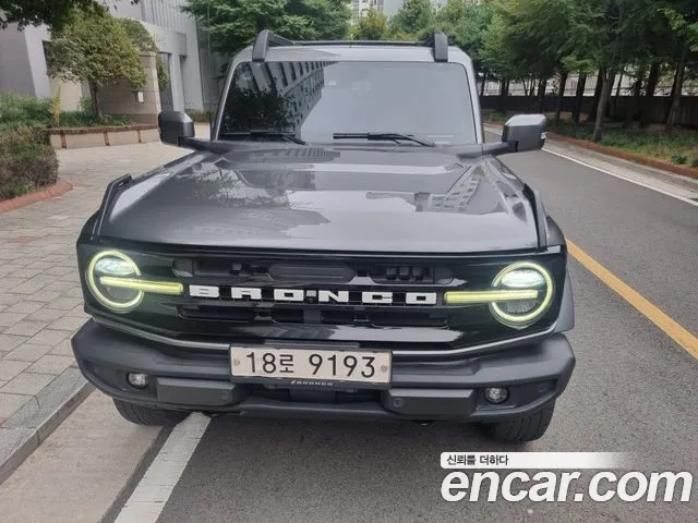 Фотография автомобиля — Ford Bronco 6th Gen