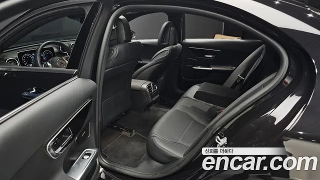 Mercedes-Benz C-Class W206 — Фото автомобиля 18
