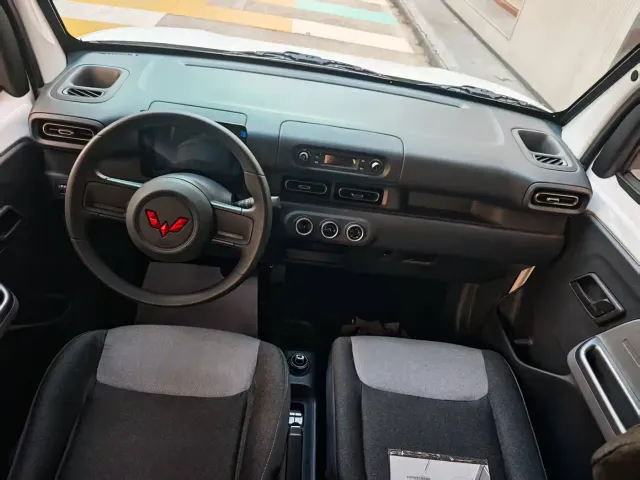Wuling Zhiguang NEV — Фото автомобиля 5