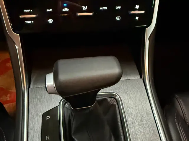 Changan CS75 — Фото автомобиля 10