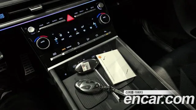 Hyundai Santafe Santa Fe (MX5) Бензин 2.5T 4WD — Фото автомобиля 22