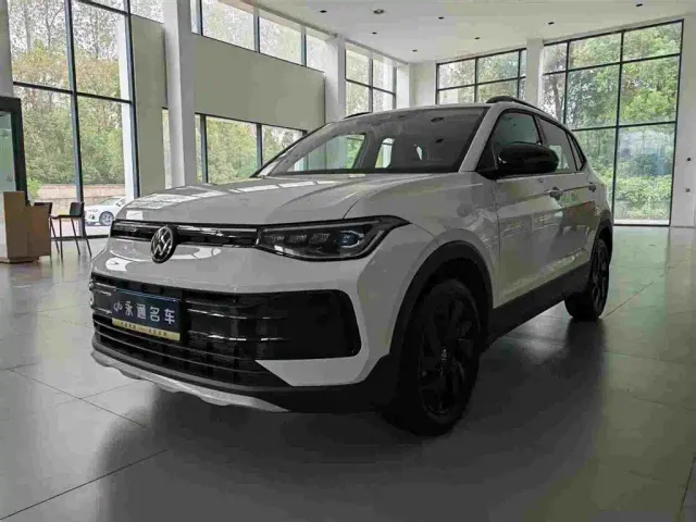 Фотография автомобиля — Volkswagen Tharu