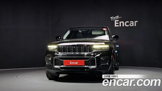 Jeep Cherokee Grand Cherokee(WL) L 3.6 Overland — Фото автомобиля 3