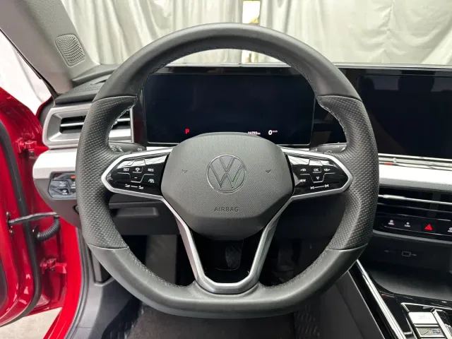 Volkswagen Lamando — Фото автомобиля 8