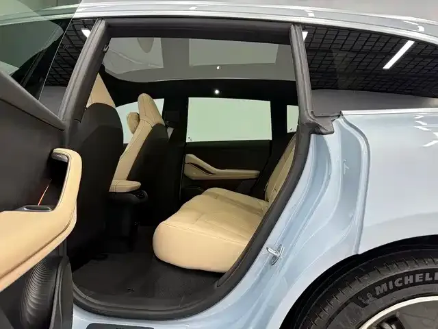 Nio ET5 Touring — Фото автомобиля 8